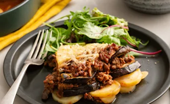 Ovenschotel met gehakt, aubergine en kaas