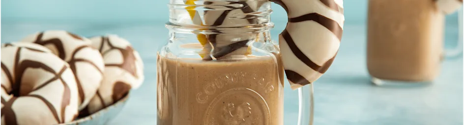 Choco-banaan shake met donut