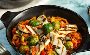 Spruitenstoof met halloumi
