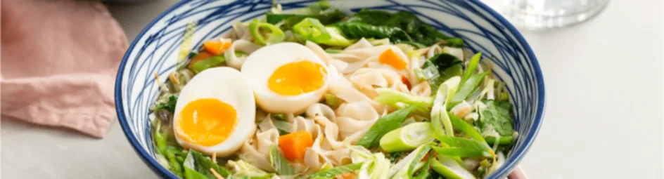 Vegetarische noedelsoep