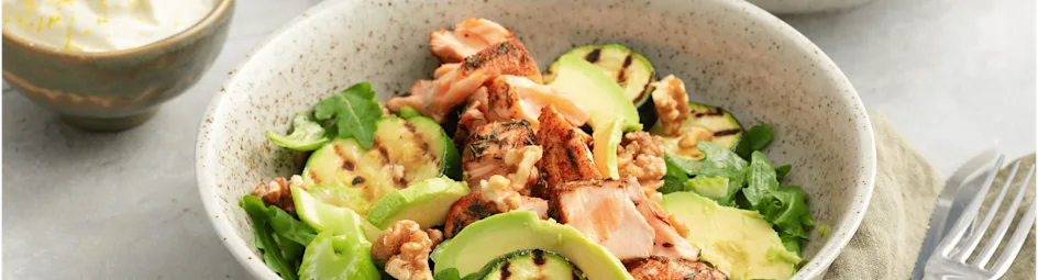 Salade met pulled salmon