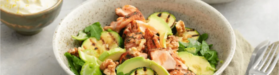 Salade met pulled salmon