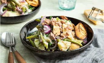 Aardappelsalade met tonijn en sperziebonen