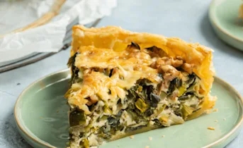 Quiche met groene groente en kaas