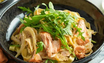 Verse tagliatelle met venkel en zalm