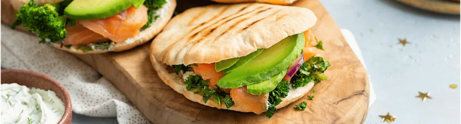 Pita met gerookte zalm