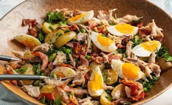 Warme aardappelsalade met makreel