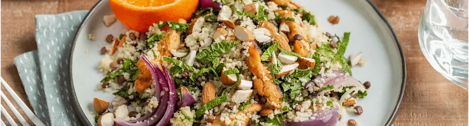 Couscous met boerenkool, linzen en kruidige kip