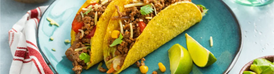 Taco's met avocado-salsa