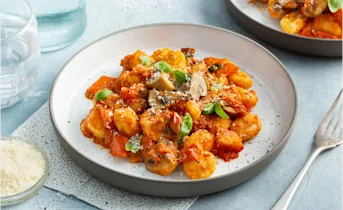 Gnocchi met geroosterde champignons en paprika