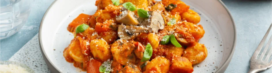 Gnocchi met geroosterde champignons en paprika