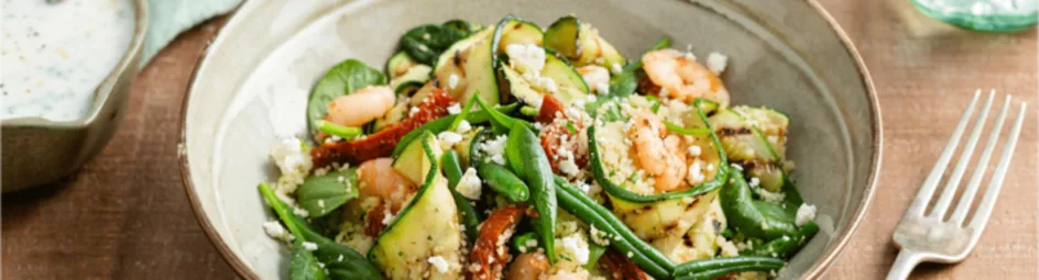 Couscous met gegrilde courgette en knoflookgarnalen