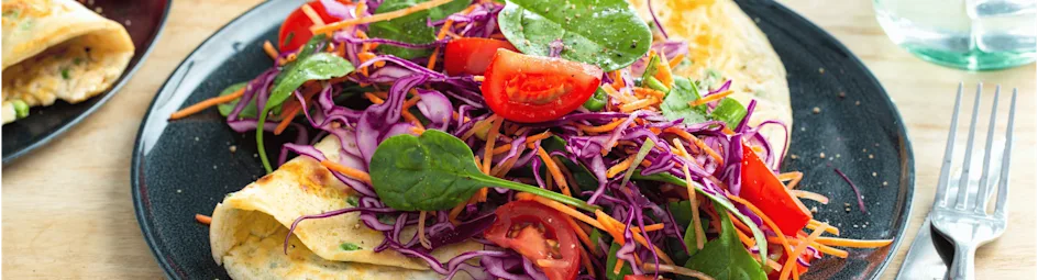 Hartige pannenkoeken met een frisse salade