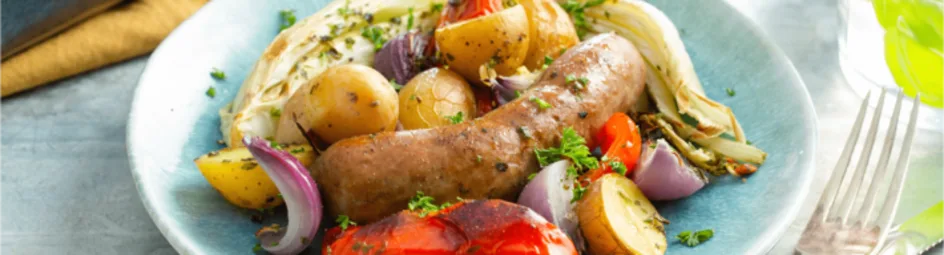 Verse worst met groente uit de oven