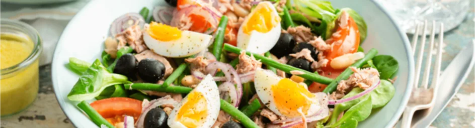Salade niçoise met mosterddressing