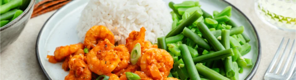 Pittige garnalen met groene bonen