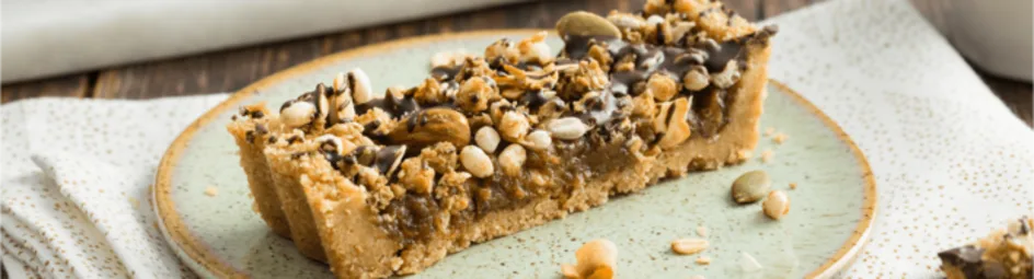 Knapperige dadel-karamel snack