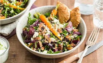 Linzensalade met geroosterde bospeen en rode biet