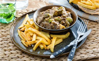 Bierstoof met frites
