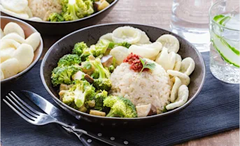 Thaise groene curry met broccoli en aubergine
