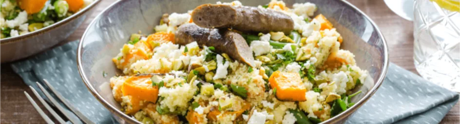 Kruidige couscous met geroosterde pompoen en runderchipolata