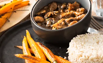 Stoofpotje van Veluws wild en geroosterde bospeen