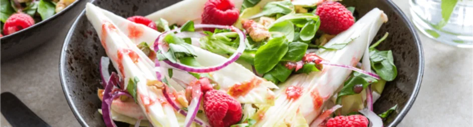Witlofsalade met een frisse frambozenvinaigrette