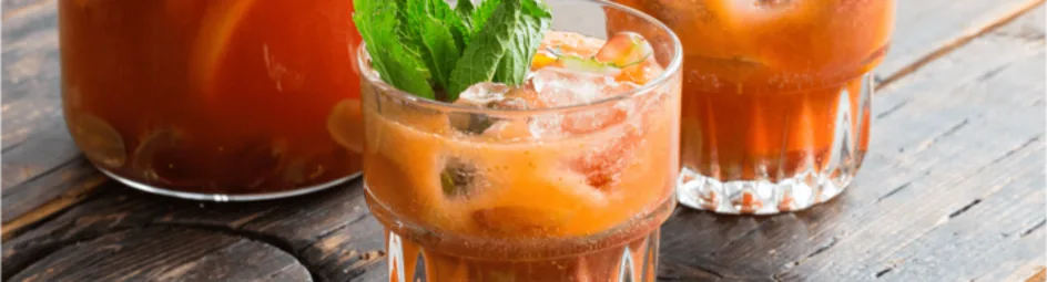 Alcoholvrije sangria met vers fruit
