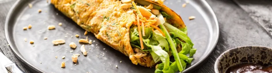 Gevulde omelet met pulled pork en komkommer