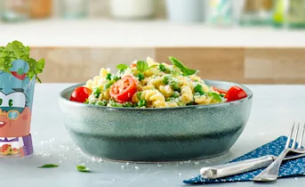 Italiaanse pasta met avocado