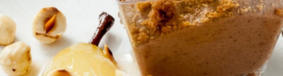 Bavaroise met de perenwaaier van René Pluijm