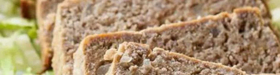 Gehaktbrood met yoghurtsaus