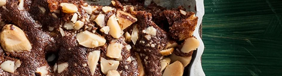 Chocoladeplaattaart met witte chocoladekersen van Sanne Duifhuizen