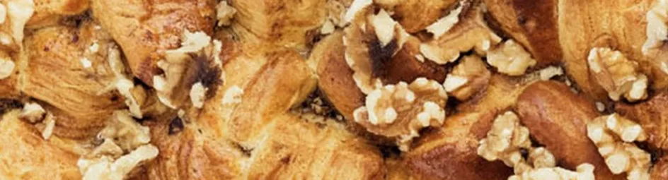 French toast met kaneel en walnoten