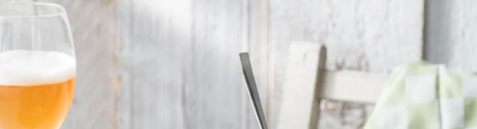 Salade met rosbief en blauwe kaasdressing