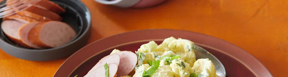 Aardappelsalade met ei en dille