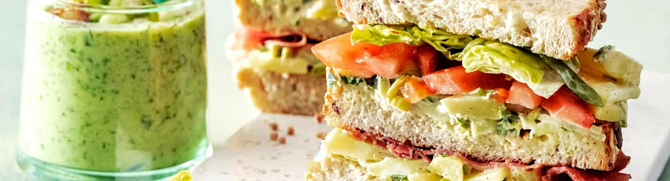 Frisse sla komkommer gazpacho