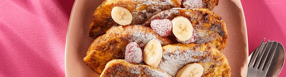 Paaswentelteefjes met banaan & frambozen