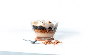 Vegan muesli bowl met mandarijn