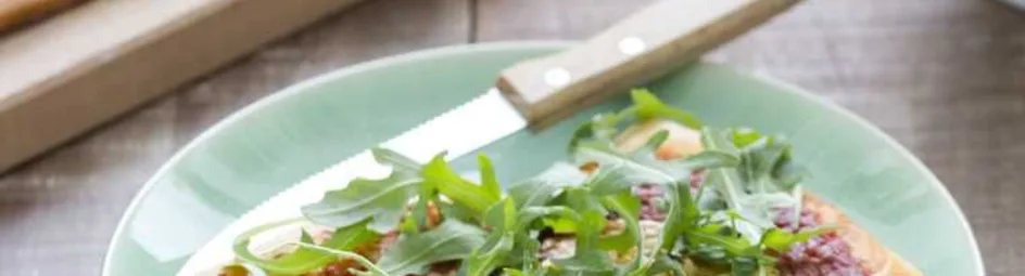 Verse plaatpizza met salami