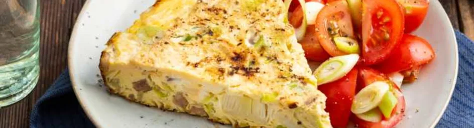 Frittata met shoarma en een tomatensalade