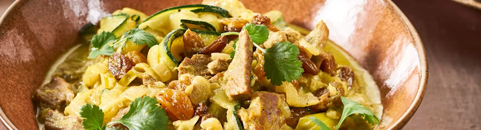 Kalkoencurry met groente en zilvervliesrijst