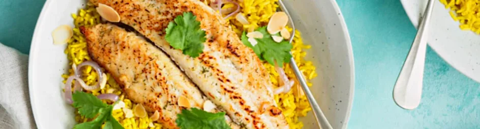 Romige kerrierijst met pangasius