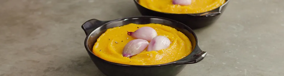 Ovenschotel met shoarma en pompoen en witlofsalade