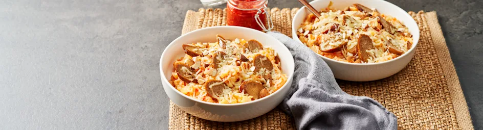 Pittige vegetarische hutspot met kaas en amandelen
