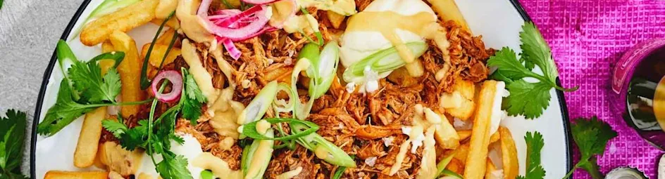 Loaded fries met pulled pork