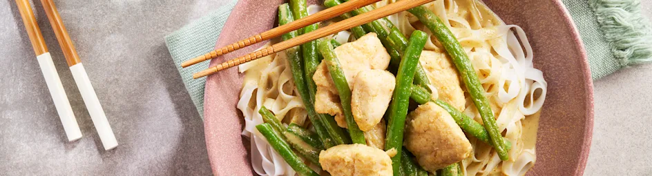 Curry van pangasiusfilet met sperziebonen