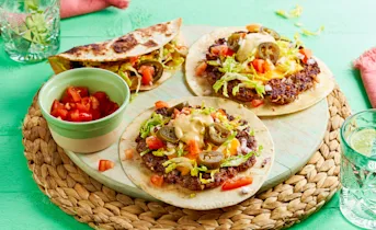 Spicy open smash taco