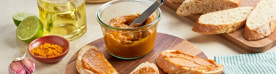 Spread van gepofte pompoen en knoflook met ras el hanout