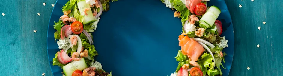 Salade krans met zalm en garnalen